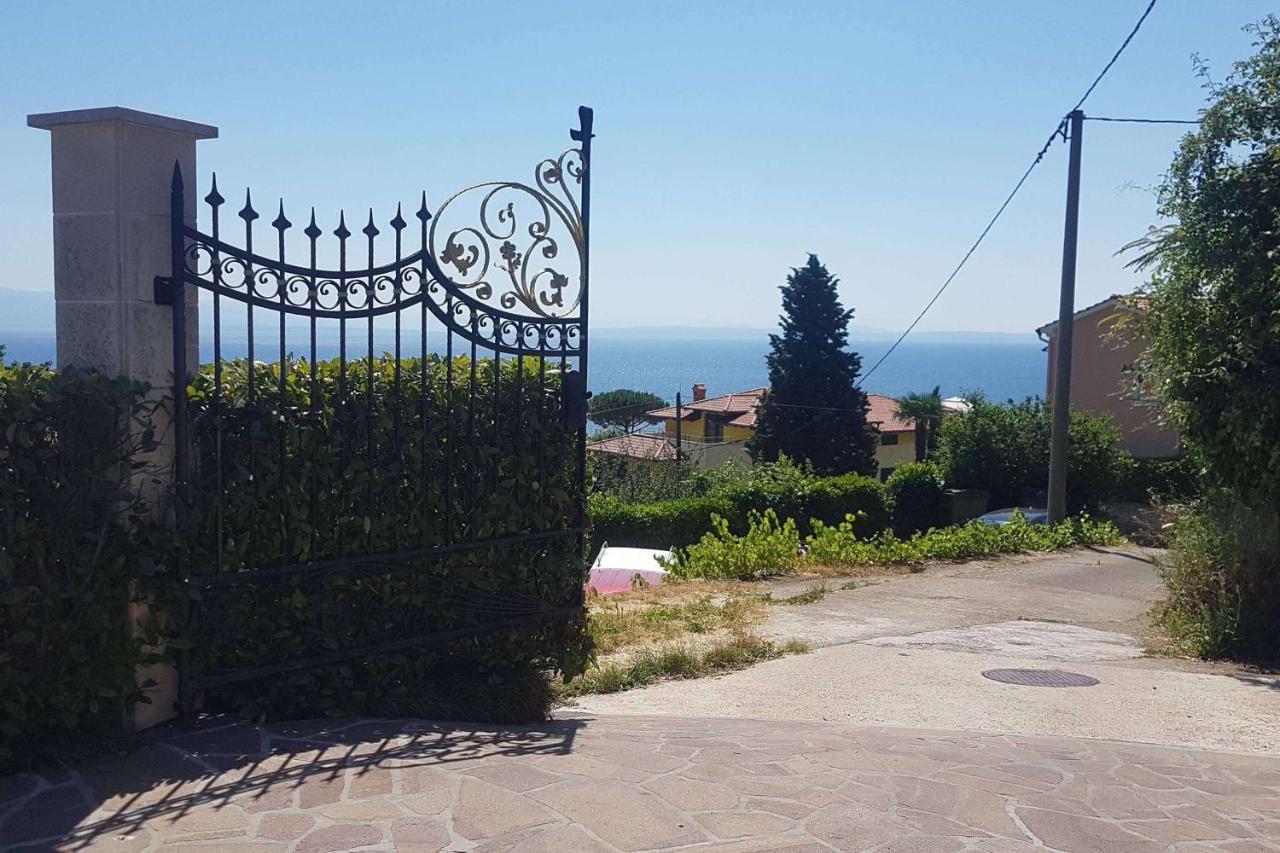 Family Friendly With A Swimming Pool Lovran, Opatija - 14178 Apartment *