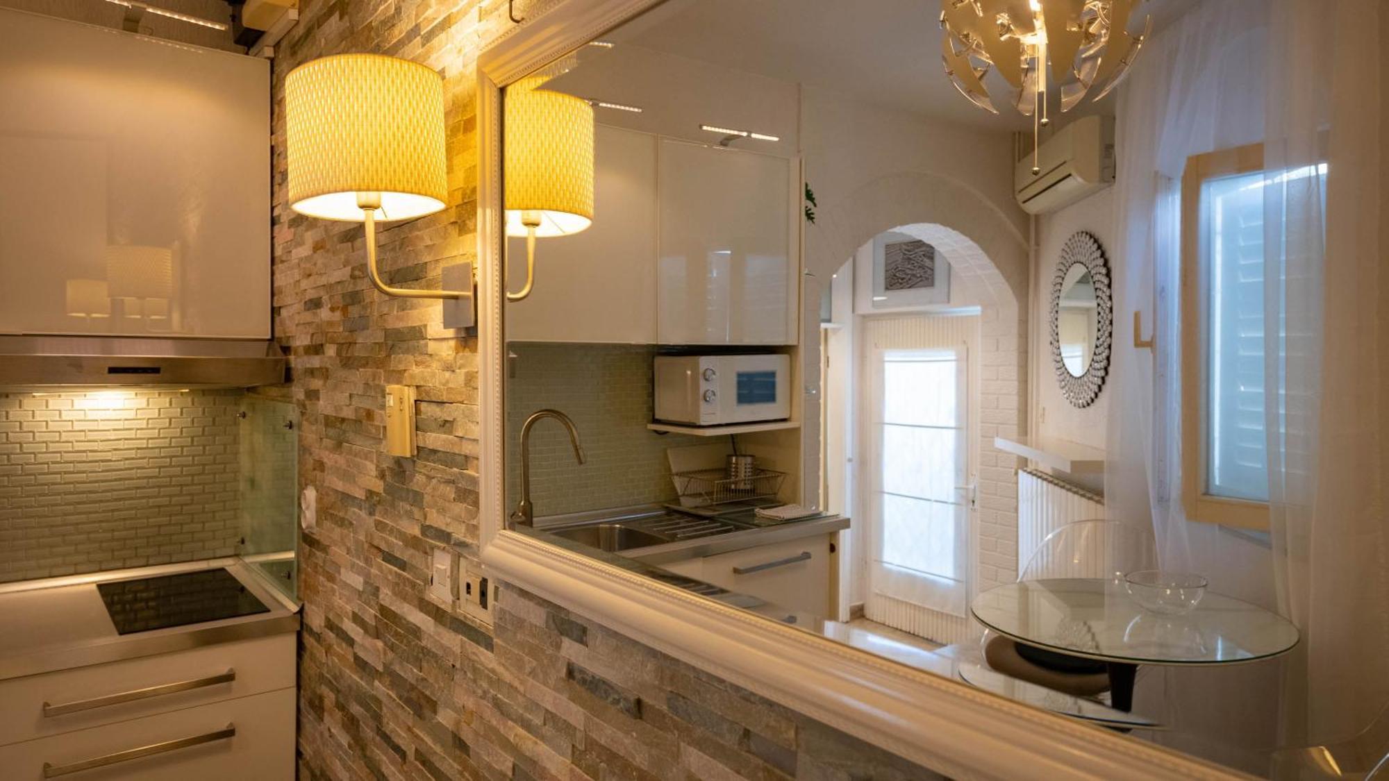 Apartment Family Friendly With A Swimming Pool Lovran, Opatija - 14178 *